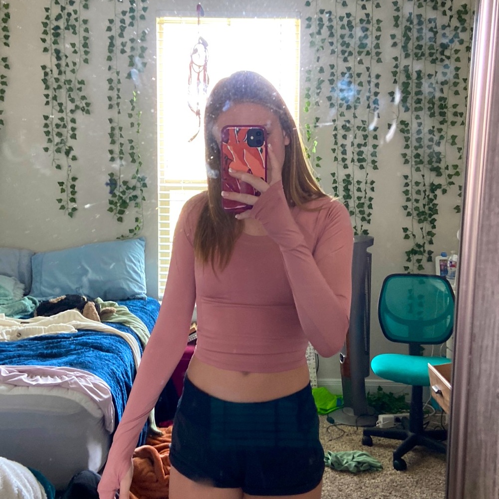 HALARA athletic workout tight fit cropped shirt